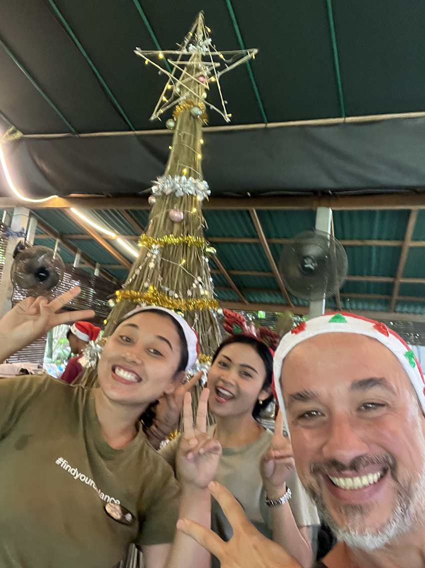 Yılbaşında yoga dersi için hazırlık fotoğrafı