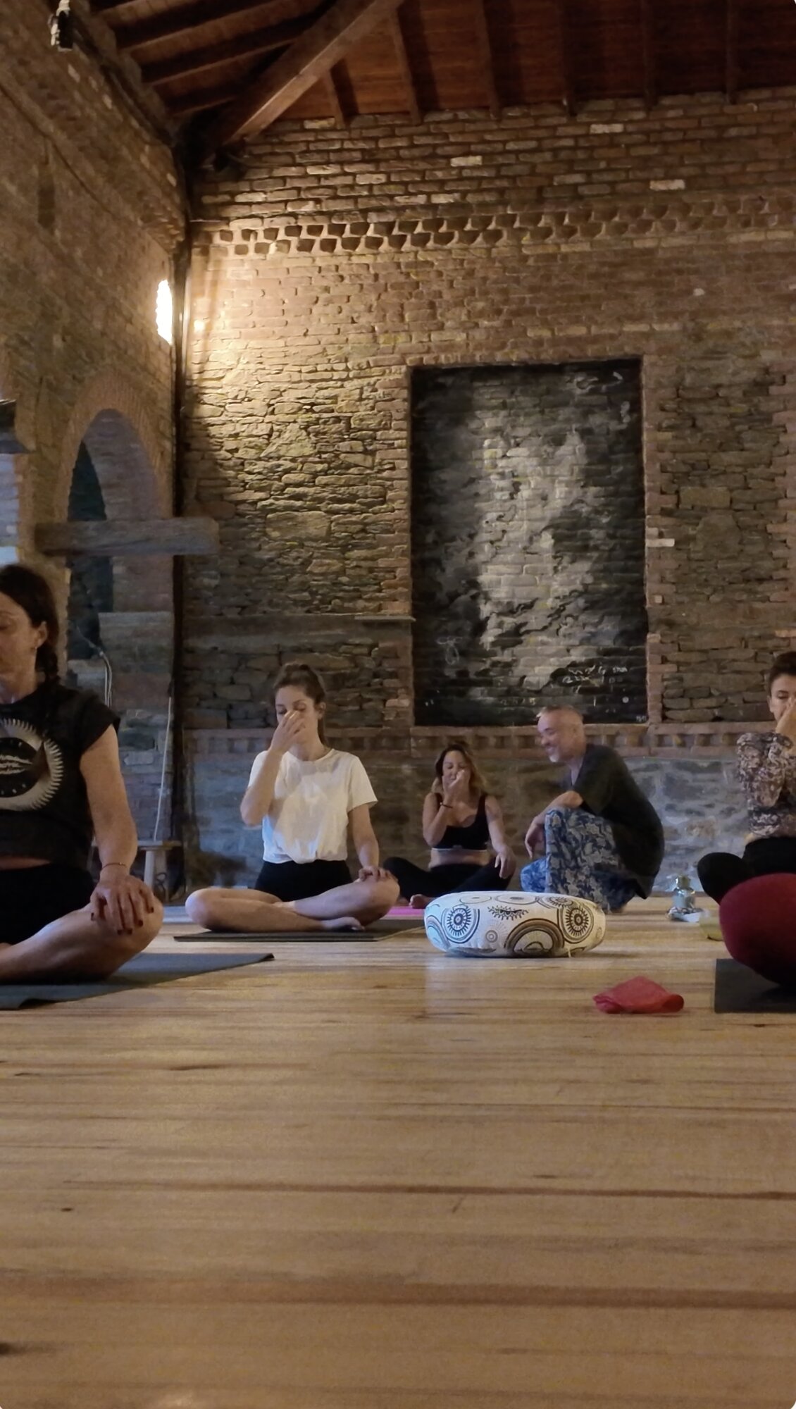 Yoga ve İlişkiler — Şirince Buluşması, Stoa'da Yoga Kampı (28 Ekim – 1 Kasım) - Görsel 7