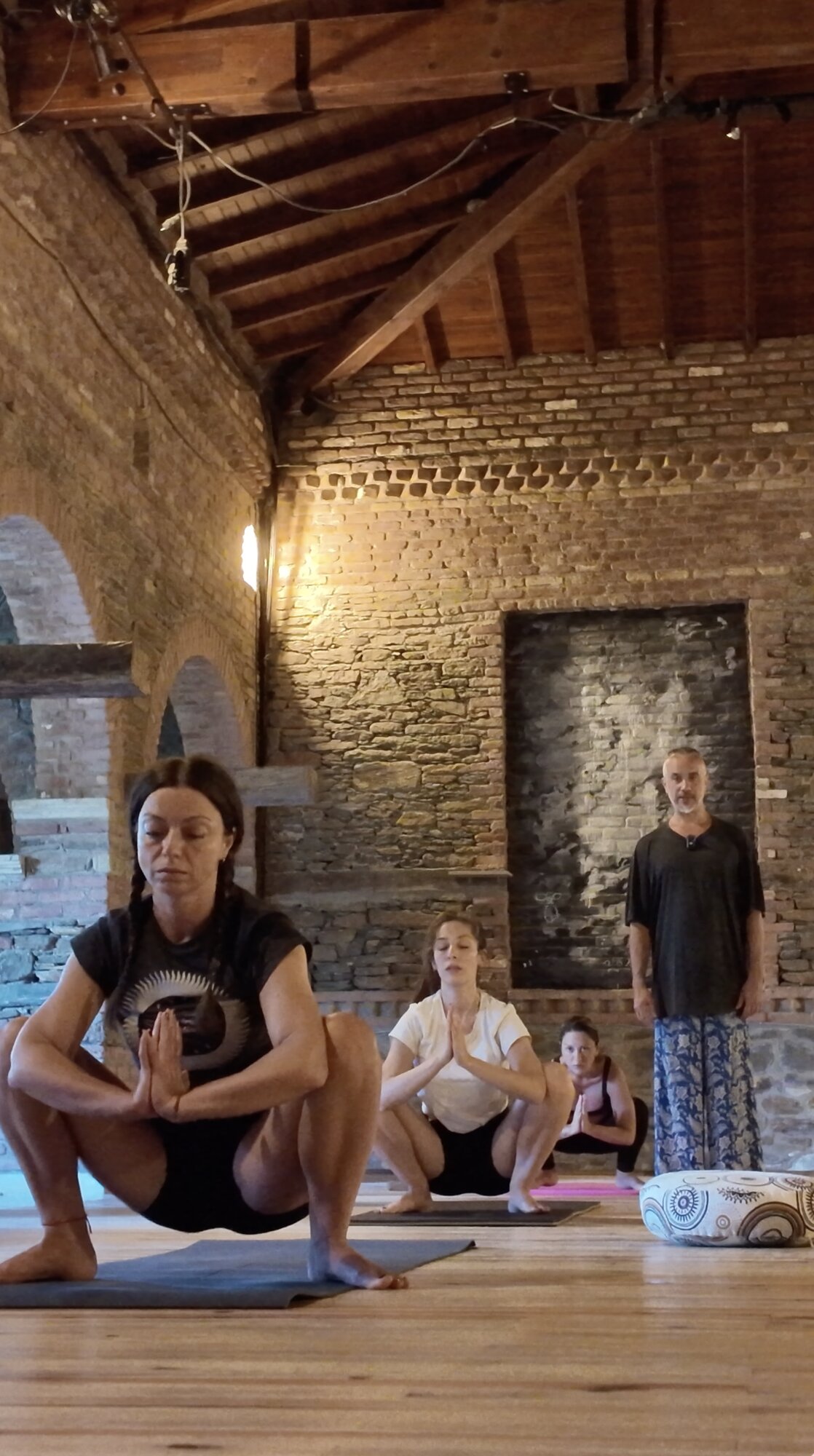 Yoga ve İlişkiler — Şirince Buluşması, Stoa'da Yoga Kampı (28 Ekim – 1 Kasım) - Görsel 12